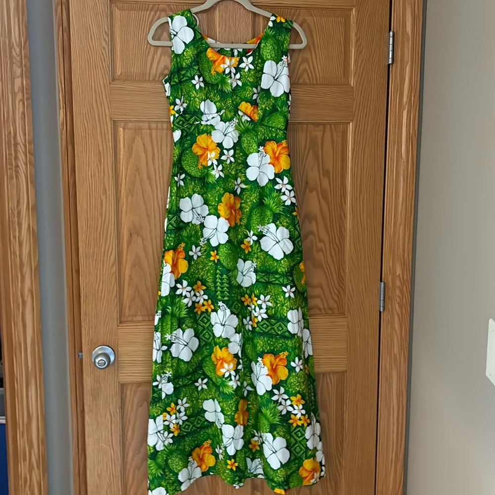 Floral Green Maxi Dress
